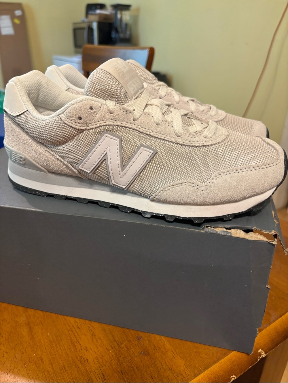New Balance Light Beige Casual Low-Top Sneakers